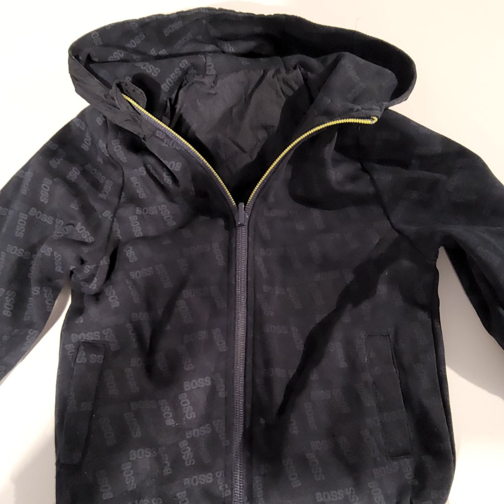 Hugo Boss Designer Brand Kids Size 4 Jacket Double Sided Brand New Hugo Boss Designer Brand Kids Size 4 Jacket Double Sided Brand New